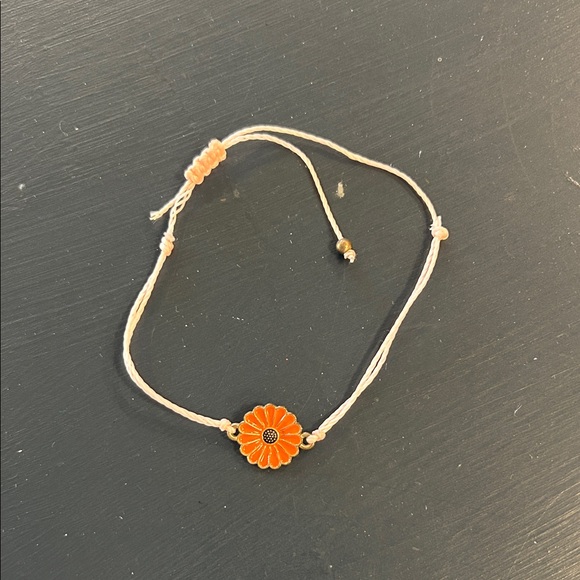 Amazon Essentials Multicolor String Bracelets - Picture 3 of 5